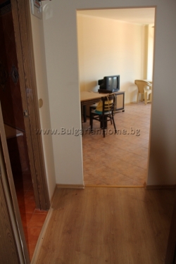 Апартамент Елените